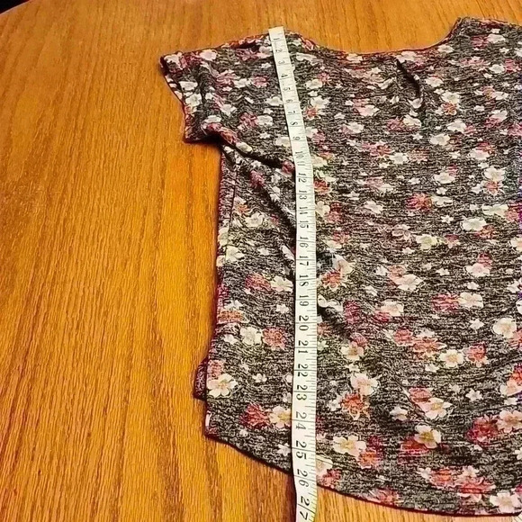 Womens Floral Flowy Top - Picture 6 of 8